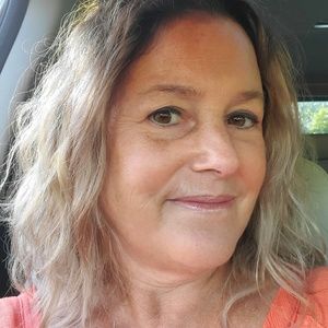 Meet your Posher, Janet